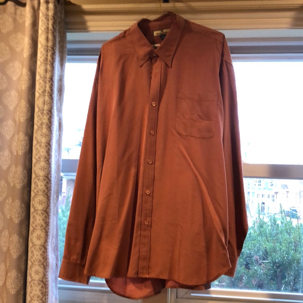 NWOT TOmmy Bahama button down.